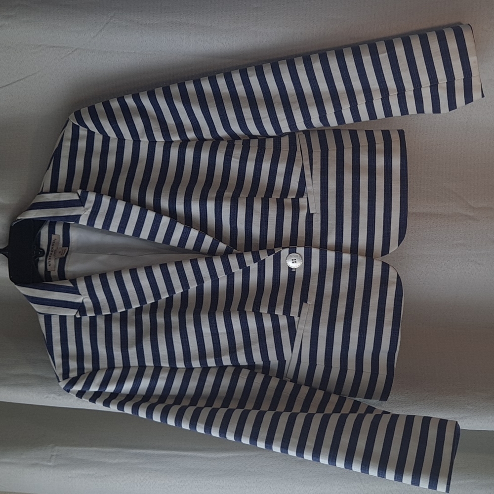 Navy and Ivory striped Sharagano blazer jacket size 10